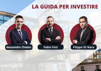 Tre uomini in giacca e cravatta stanno in piedi con aria sicura davanti a un edificio moderno. Il testo recita “La Guida Per Investire - Global Outlook 2026”. Il tono è professionale.